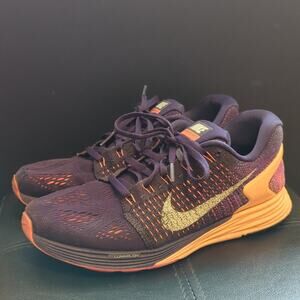 Nike Lunarglide 7 Lightweight Running Sneakers